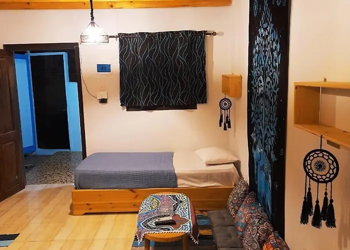 House Apartment *